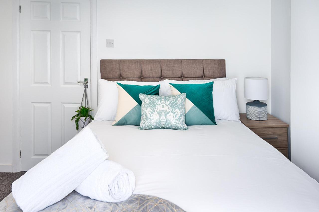City Centre, Parking, Smart Tv'S In All Rooms Σουόνσι Εξωτερικό φωτογραφία