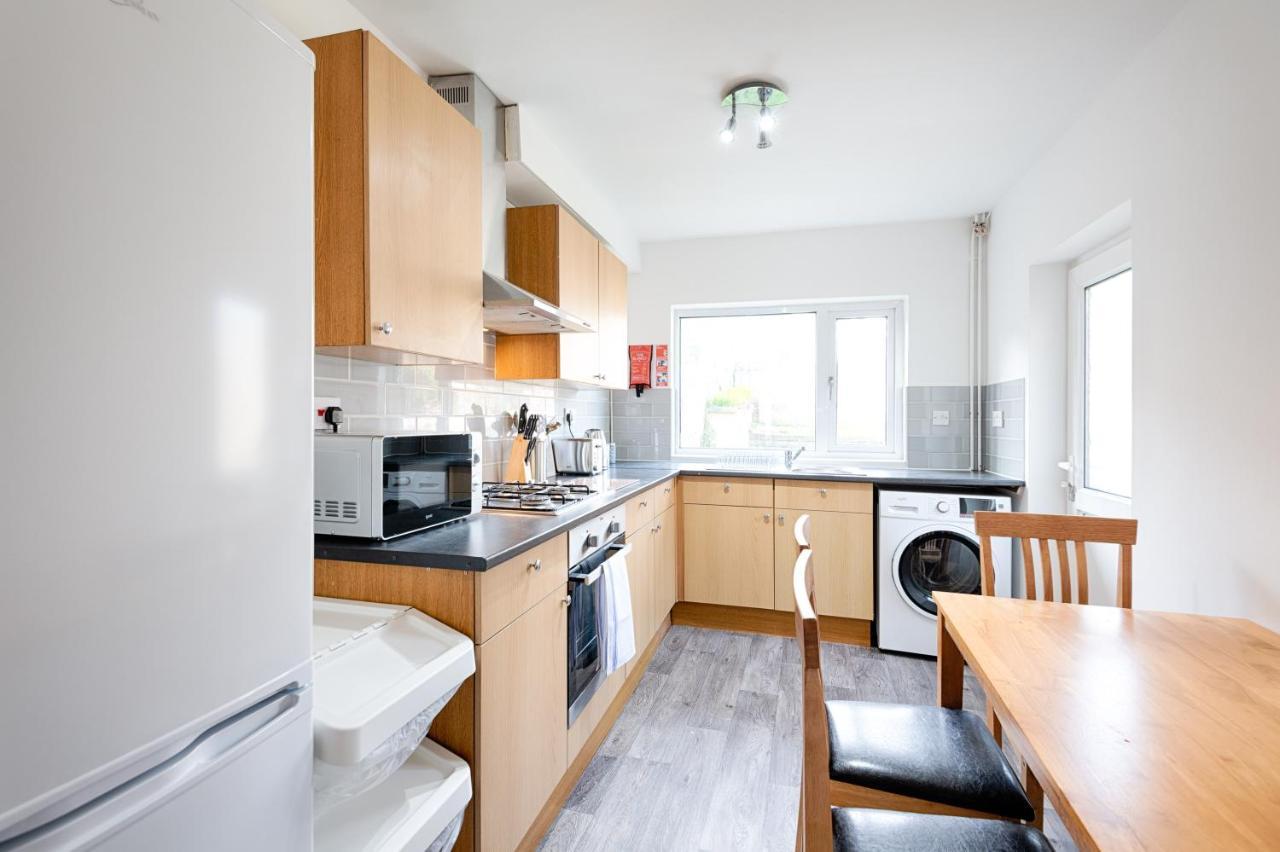 City Centre, Parking, Smart Tv'S In All Rooms Σουόνσι Εξωτερικό φωτογραφία