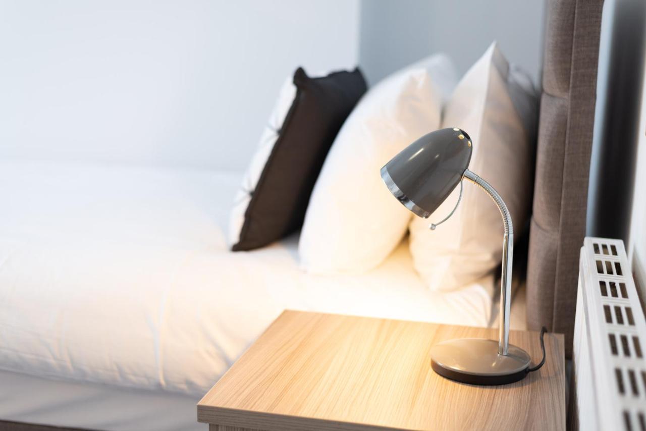 City Centre, Parking, Smart Tv'S In All Rooms Σουόνσι Εξωτερικό φωτογραφία